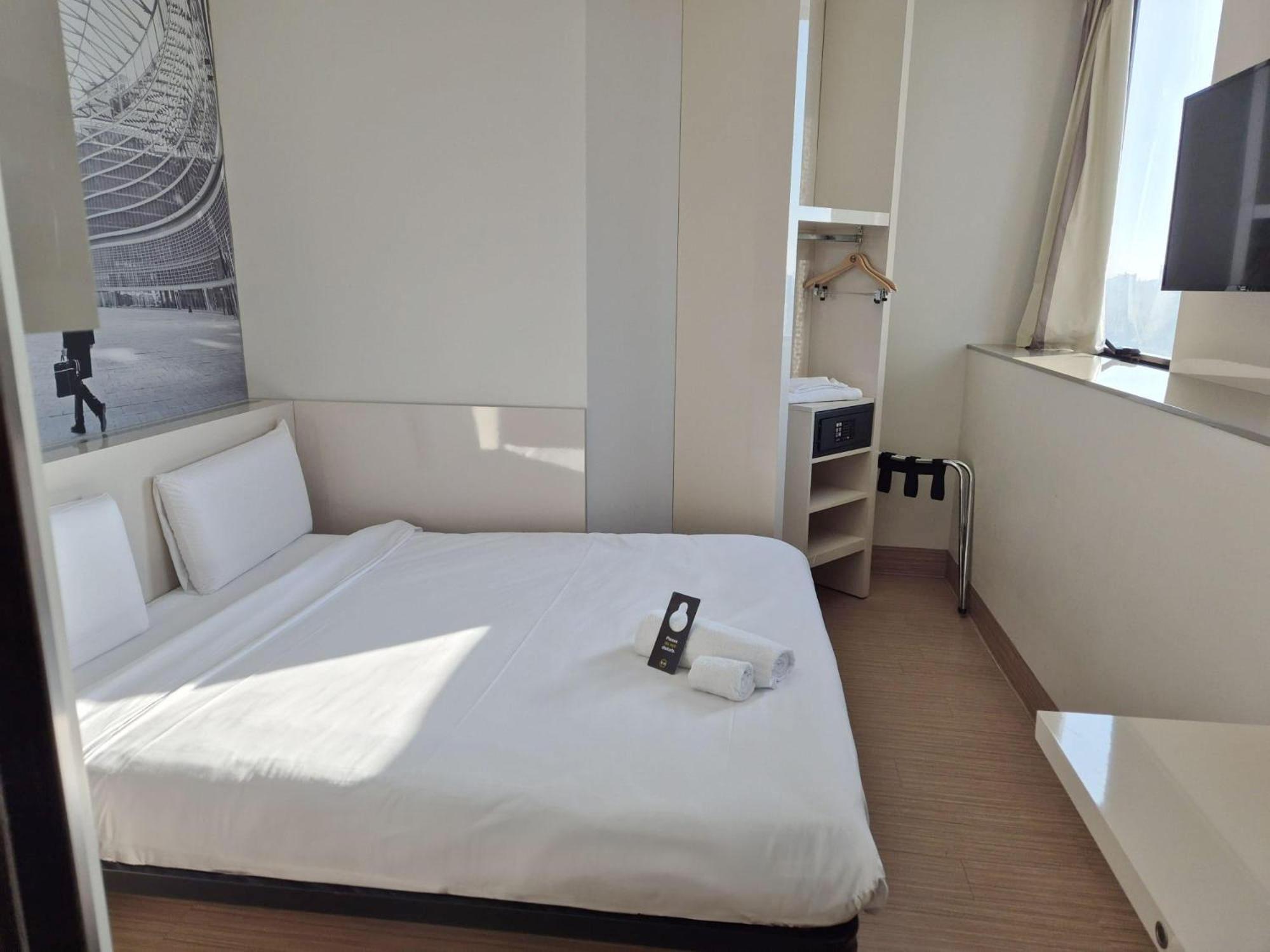 B&B Hotel Milano Sesto Marelli Sesto San Giovanni Bagian luar foto
