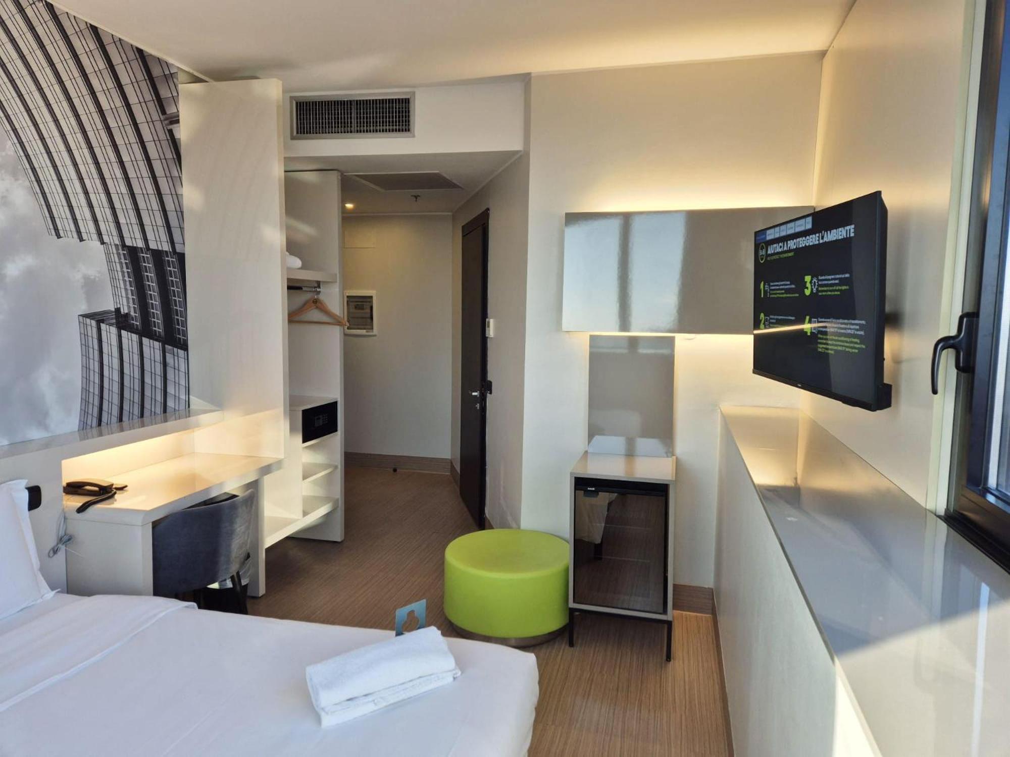 B&B Hotel Milano Sesto Marelli Sesto San Giovanni Bagian luar foto