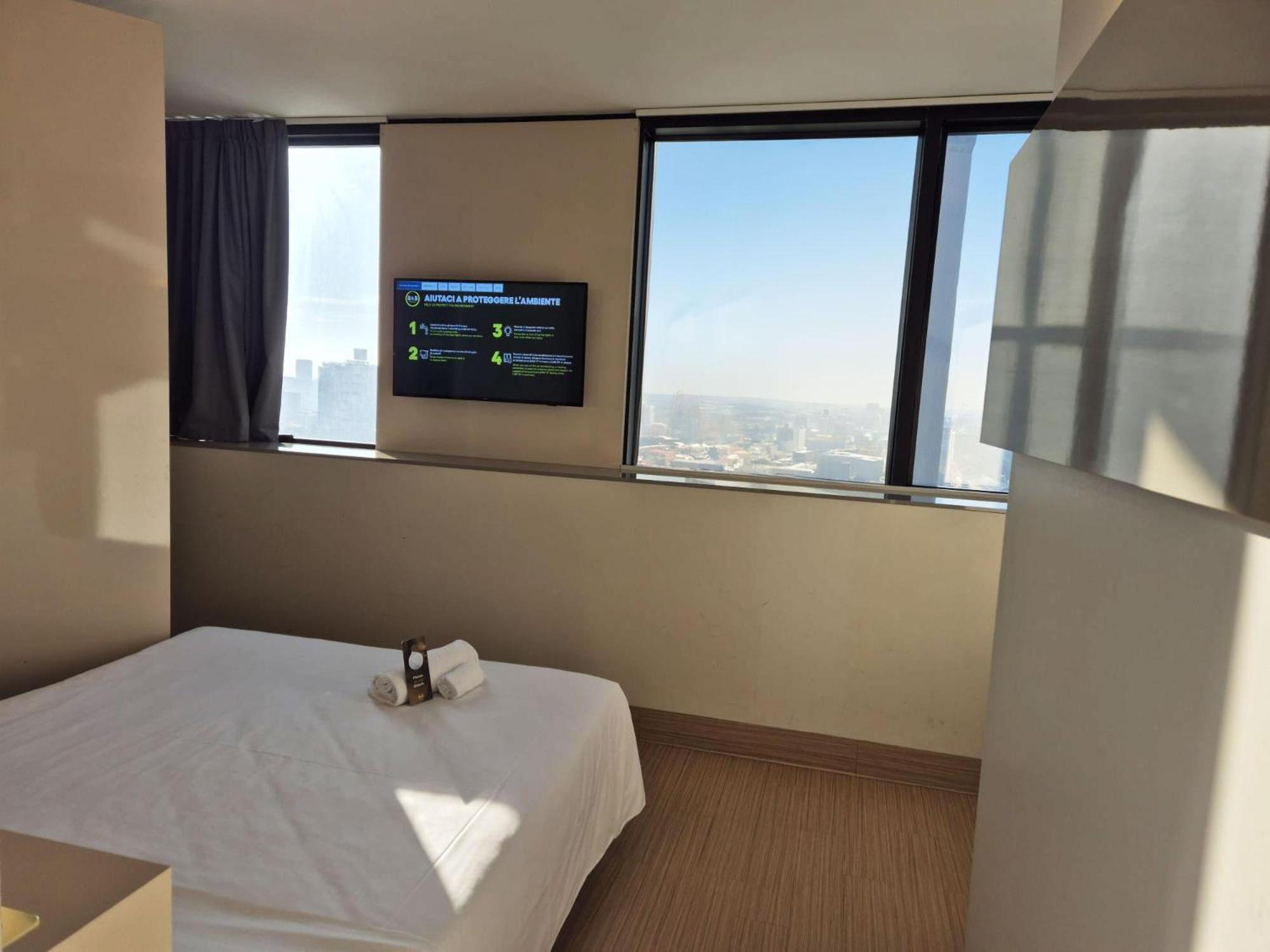 B&B Hotel Milano Sesto Marelli Sesto San Giovanni Bagian luar foto